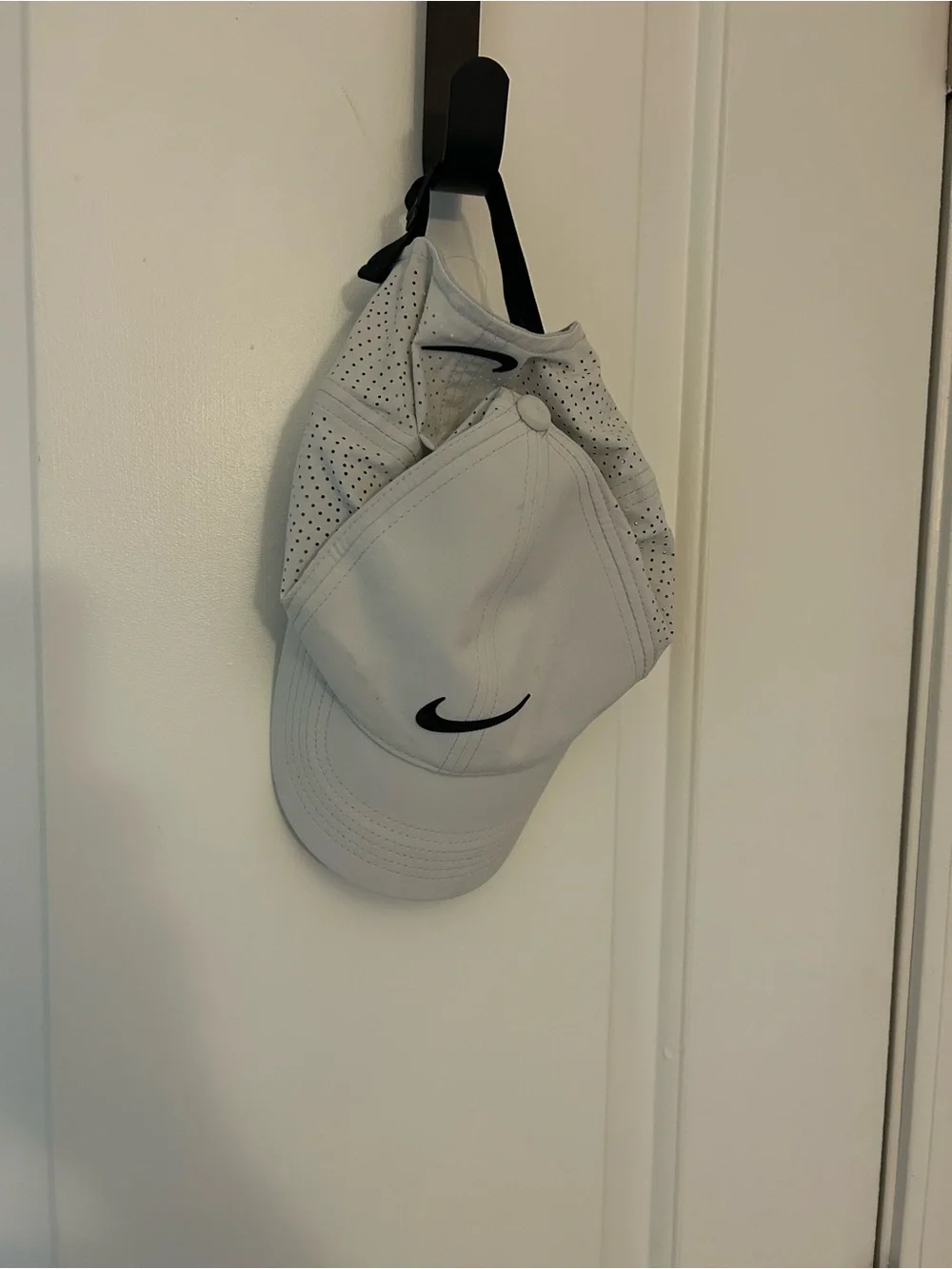 Nike Black and Light Gray Heritage86 Dri-FIT Cap